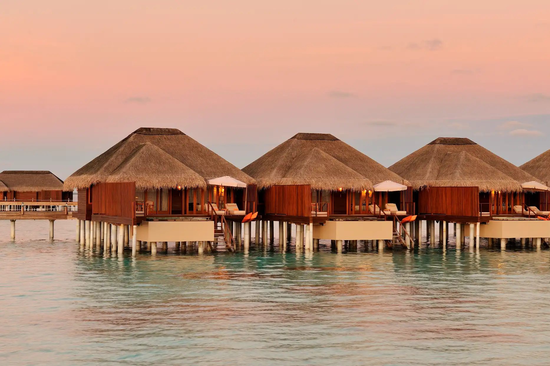 Ocean Villa with Pool - Overwater Poetry Pavilion, Lagoon Dreams Floating Sanctuary - Room Images 9