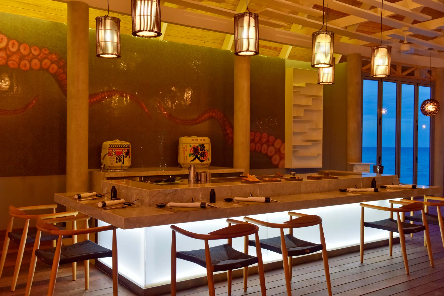 神戸鉄板焼き (Kobe Teppanyaki)