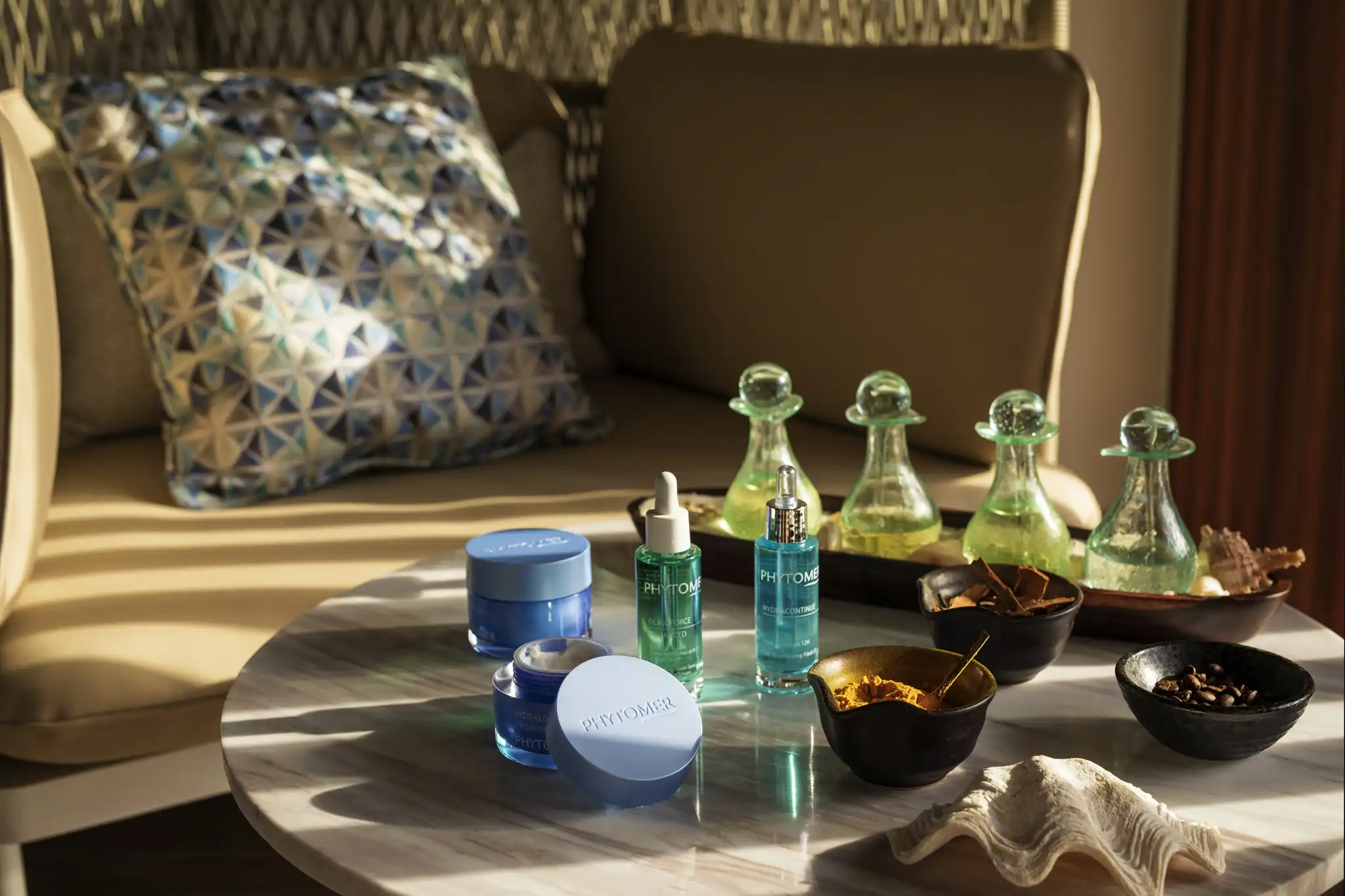 Pullman Spa 水上水疗中心 - pic 1