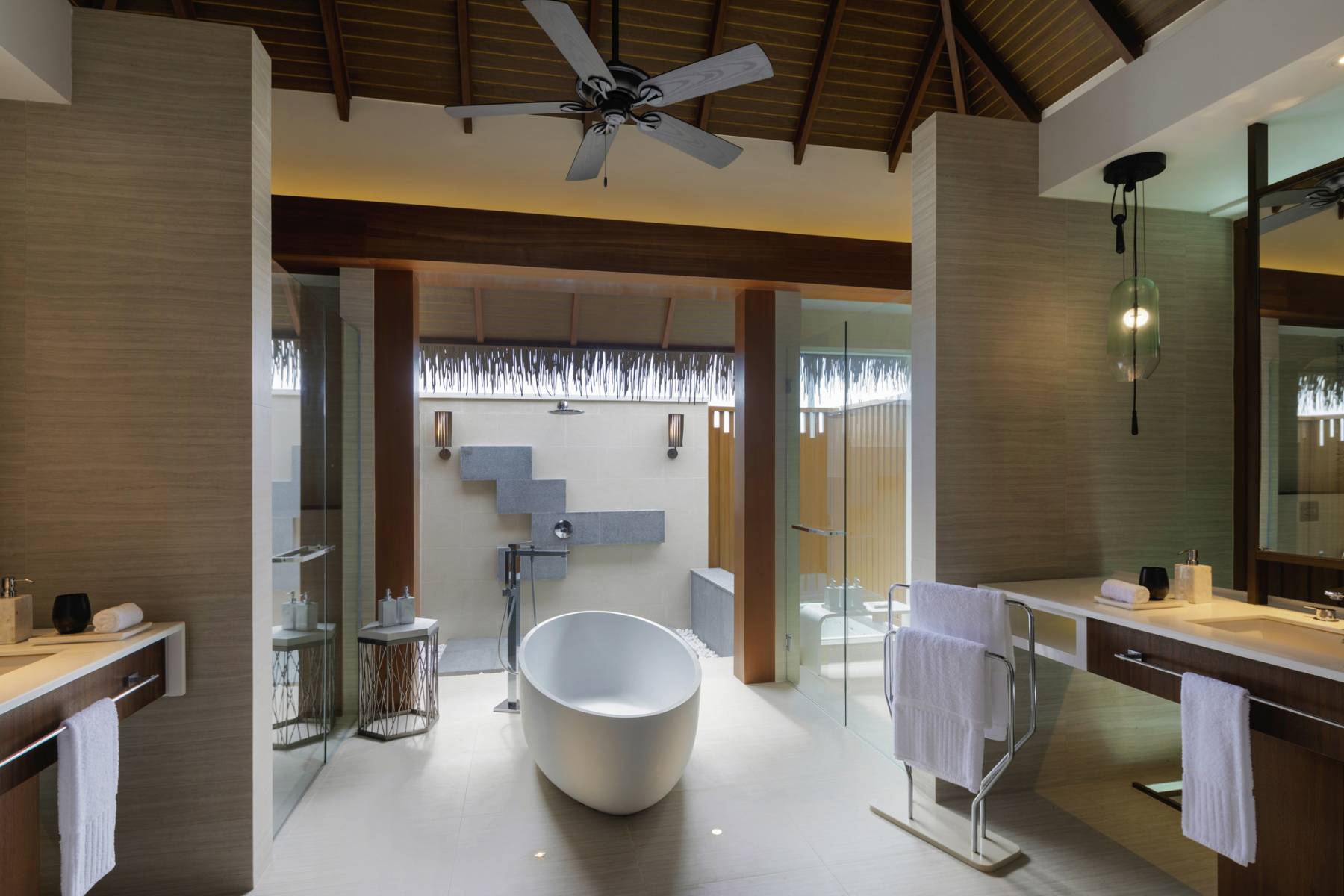 海景泳池别墅 - 私享蓝色无垠世界的水上浮宫 - 房型图片 6