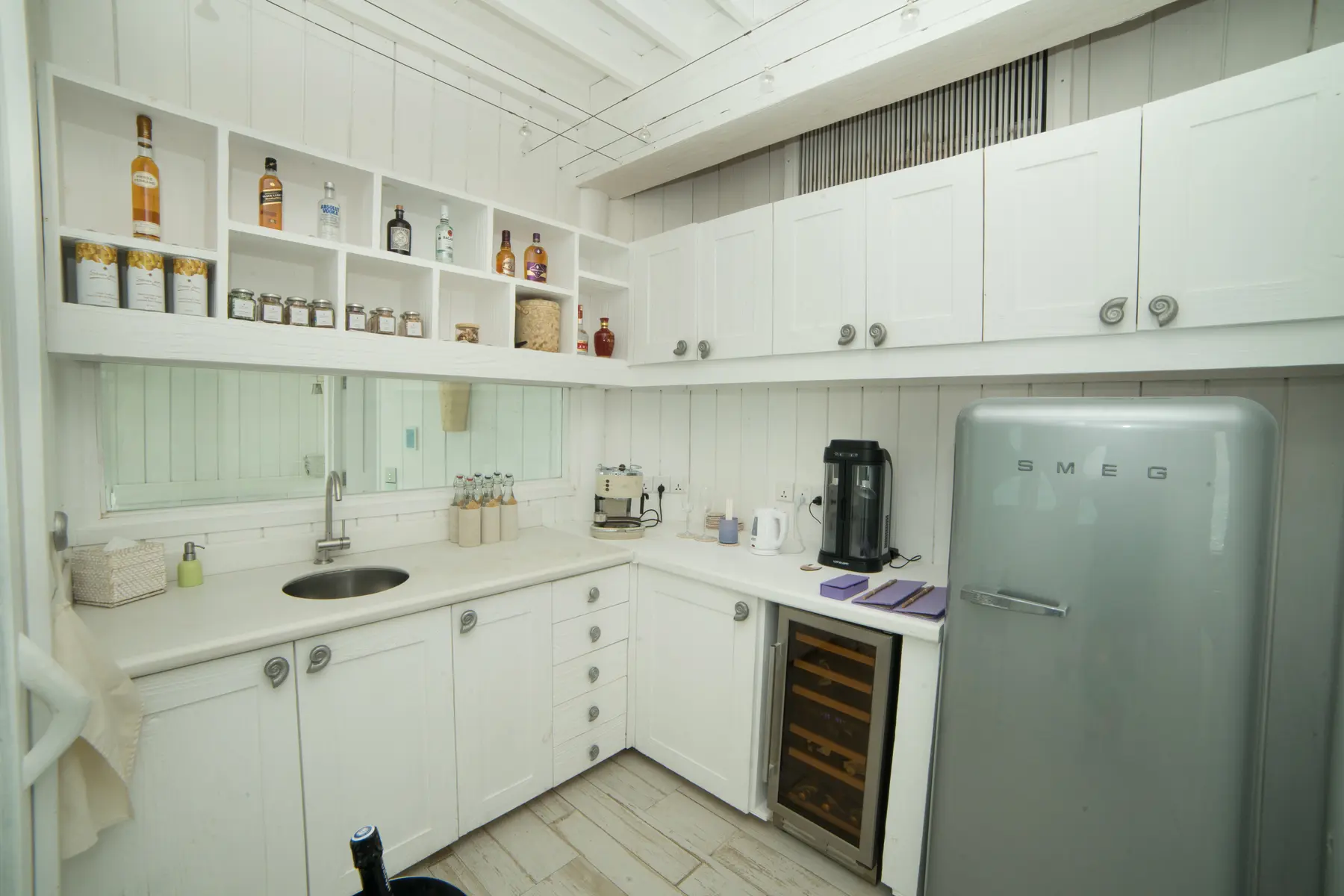 3 Bedroom Water Retreat with Slide - Vast Ocean Palace, Multi-Generational Harbor - Room Images 13