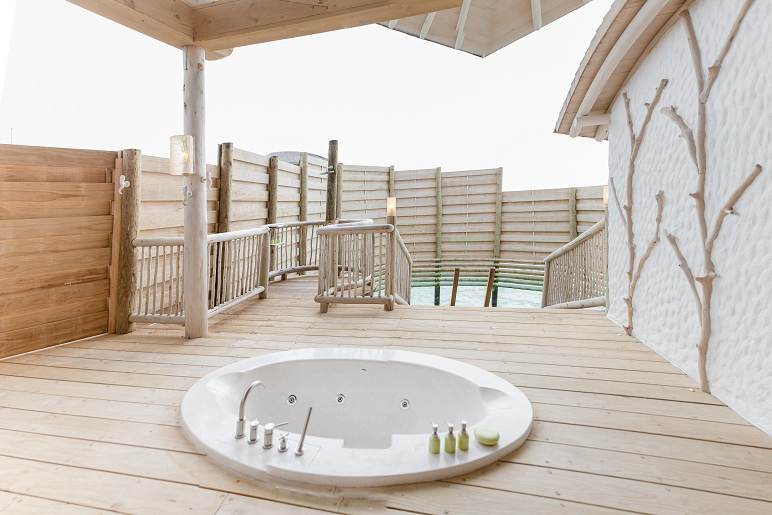 4 Bedroom Water Reserve with Slide - Ultimate Lagoon Estate, Celestial Mansion - Room Images 11