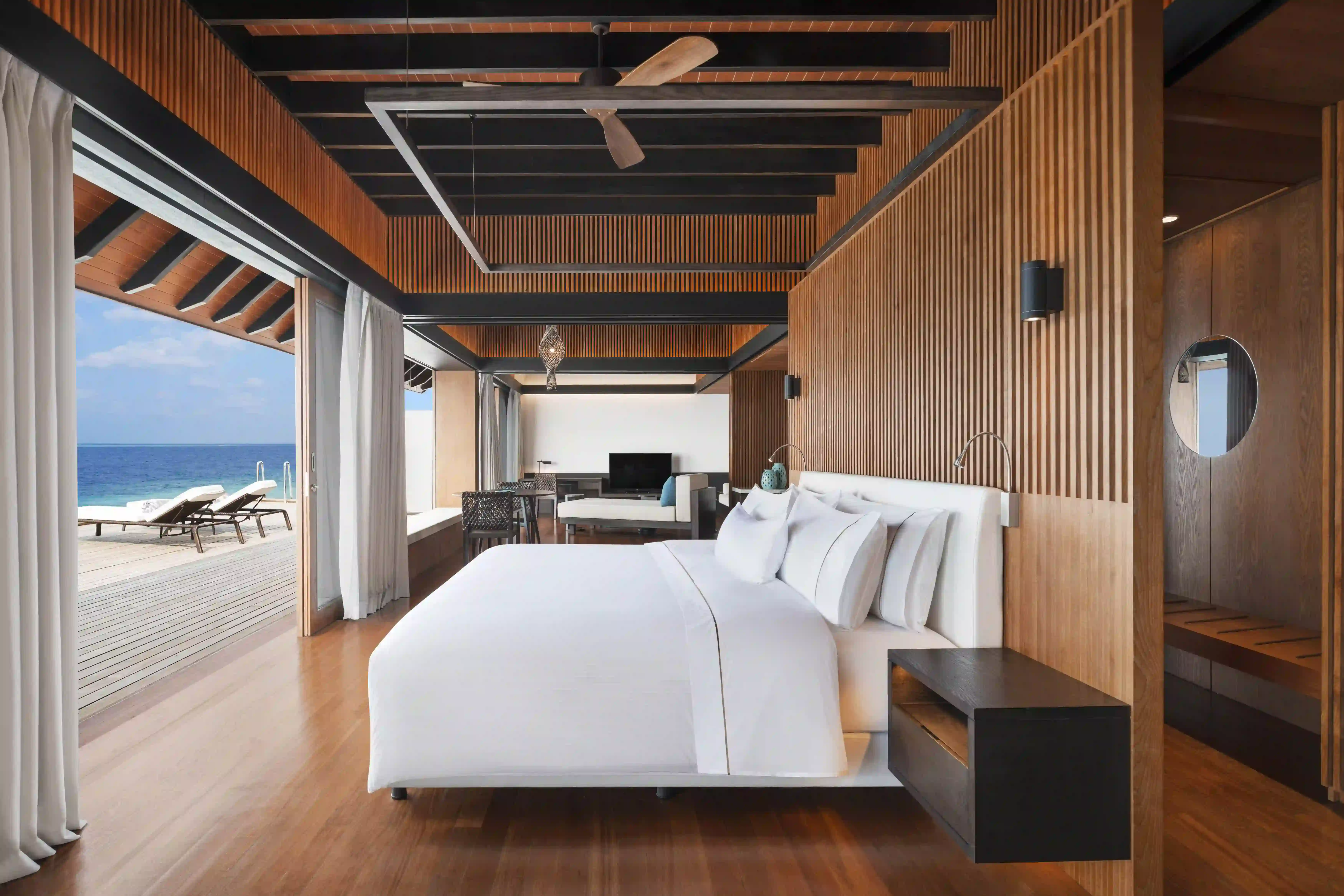 水上泳池別墅 - 懸浮海上的奢華避世之所 - 房型圖片 3